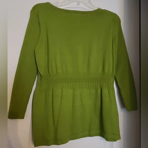 Sweater top - Picture 6 of 6